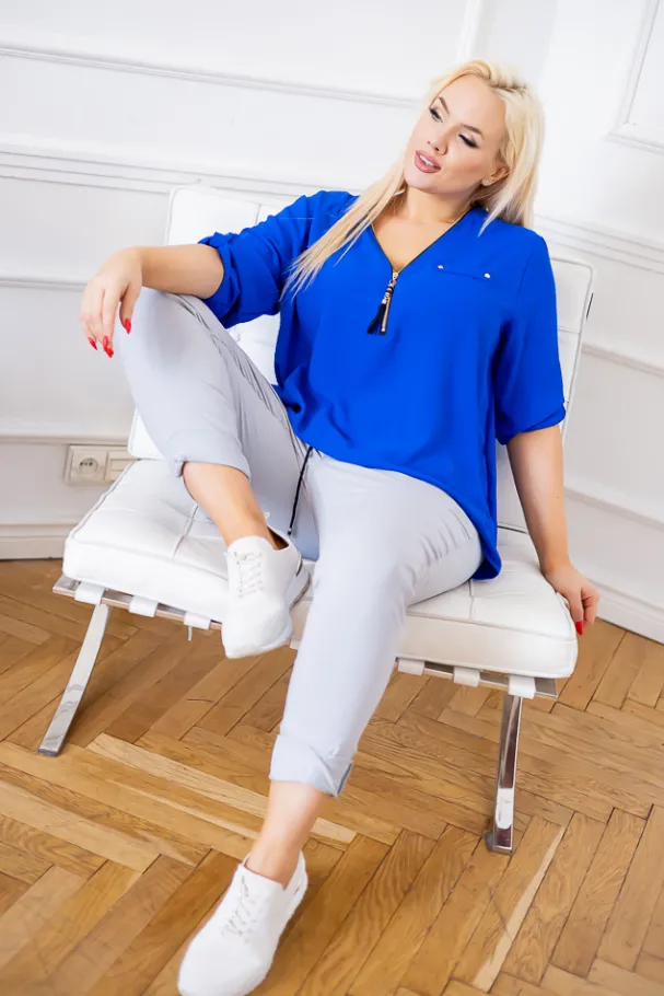 Chabrowa Bluzka z rozsuwanym dekoltem MERXIO<Włoski Hot