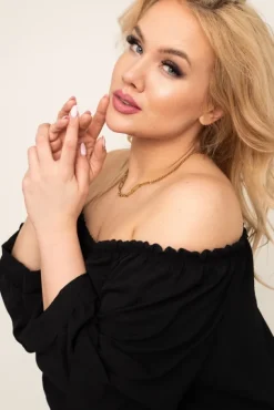 Czarna Bluzka z marszczonymi rękawami NANSI<Włoski Hot