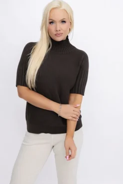 Czekoladowy Sweterek z półgolfem ZURGENA<Włoski Outlet