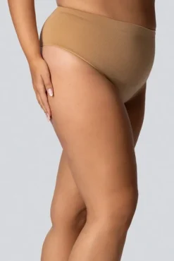 Stringi wyszczuplające MID-WAISTED SMOOTHWEAR GOLDEN PEARL<Polski Hot