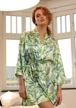 Szlafrok satynowy FLOWERS DK-P 011<Polski New